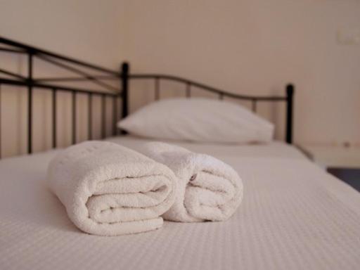Vironas Hotell Himare