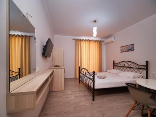 Vironas Hotell 3*