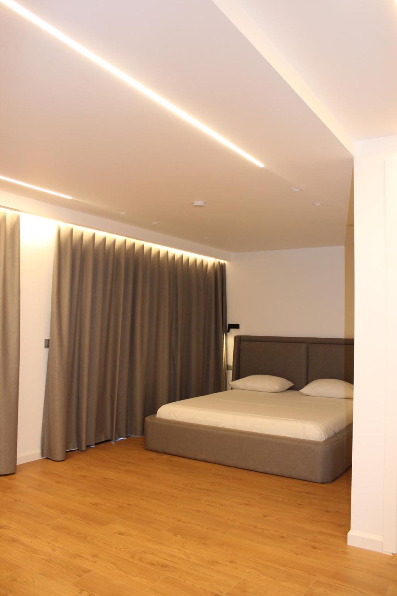 Vironas 3* Himare